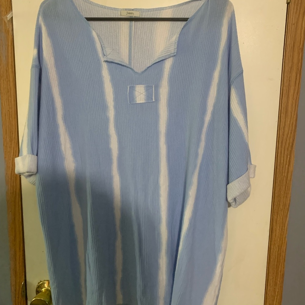 Light Blue & White Striped Women’s Top - Casual V-Neck